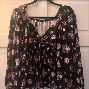 Floral Smocked Peasant Top - Black